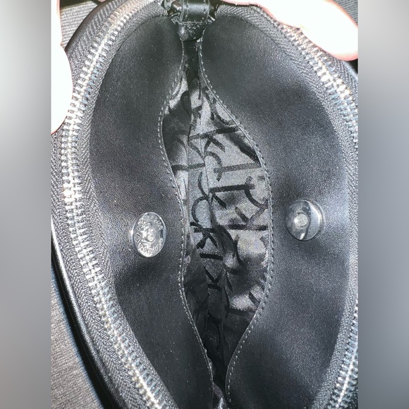 Calvin Klein crossbody bag - Picture 3 of 7